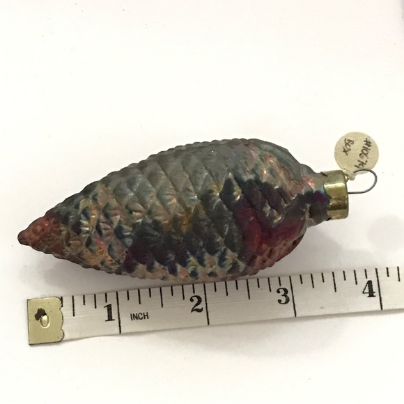 Christmas Holiday Ornaments Pine Cone Maple Leaf Set of 2 Ornaments Vintage - Picture 6 of 12